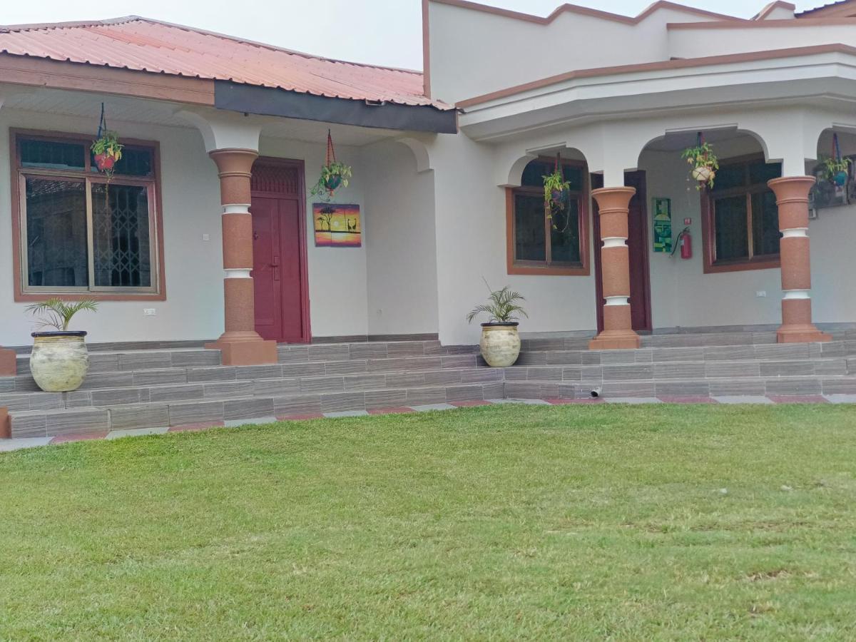 Indigo Cottage And Apartment Kumasi Extérieur photo