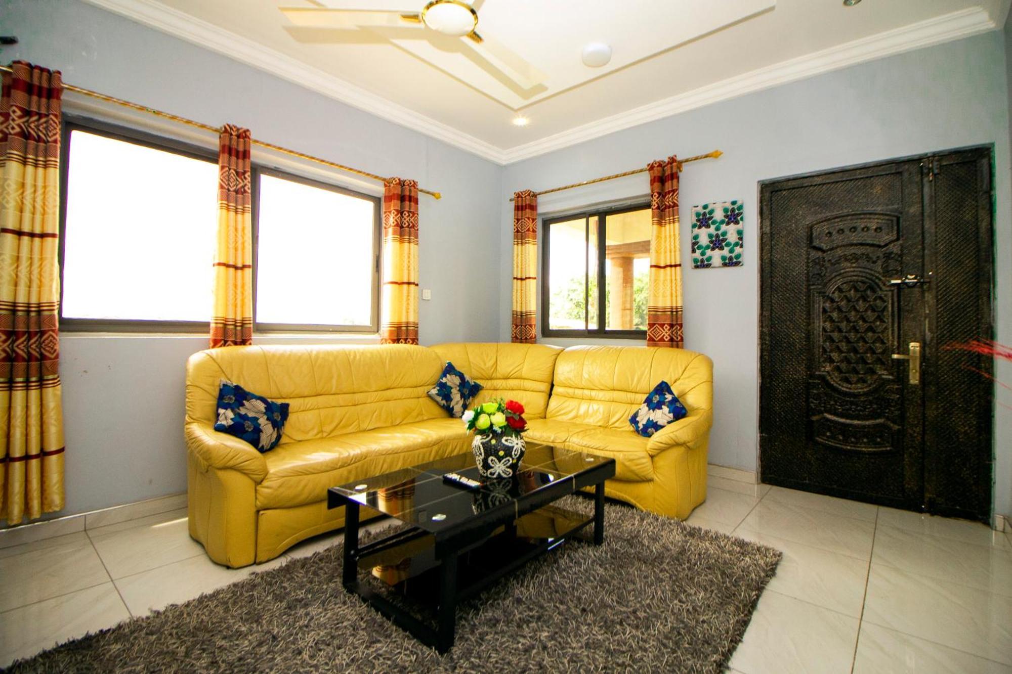 Indigo Cottage And Apartment Kumasi Extérieur photo