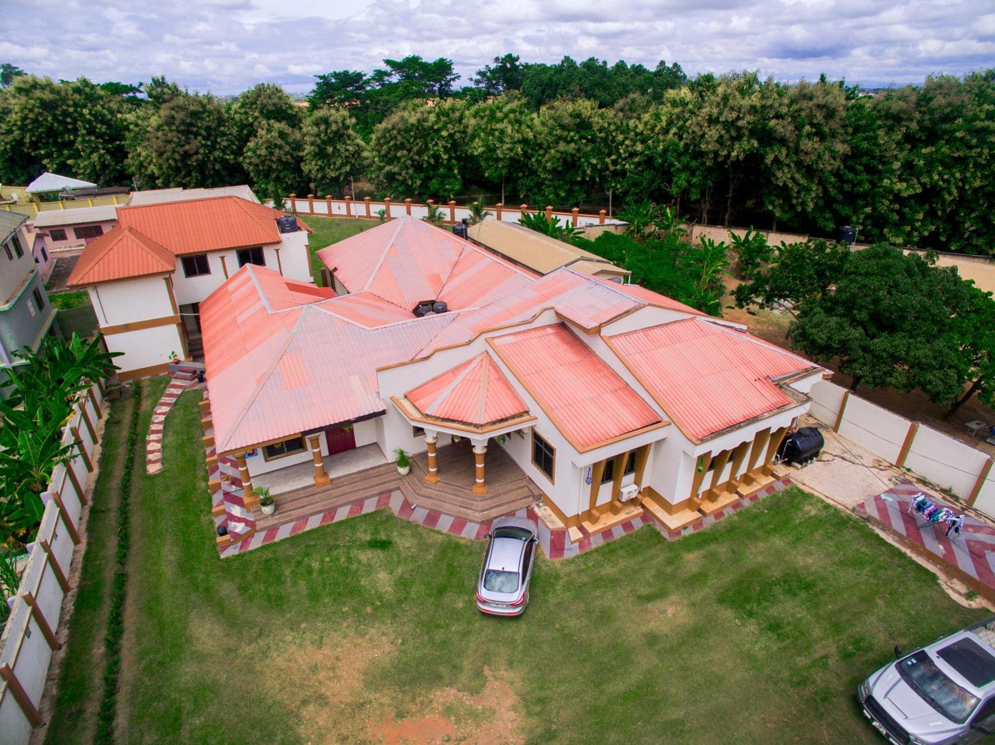 Indigo Cottage And Apartment Kumasi Extérieur photo